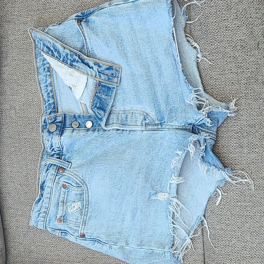 Levi shorts